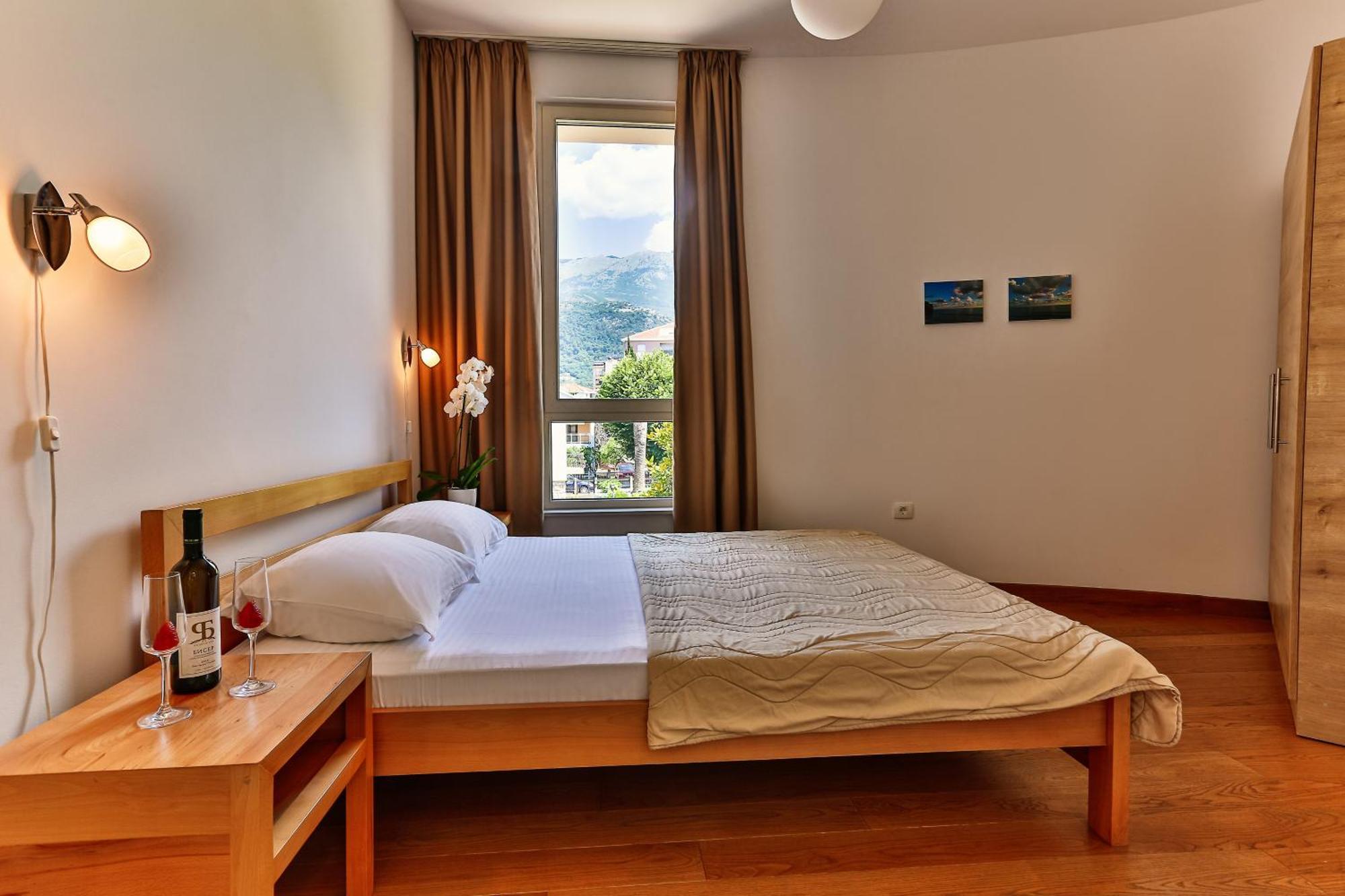 Montesun Apartments Budva Zimmer foto